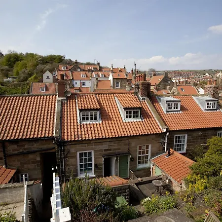 펜션 4 Bed In Robin Hoods Bay G0003 *